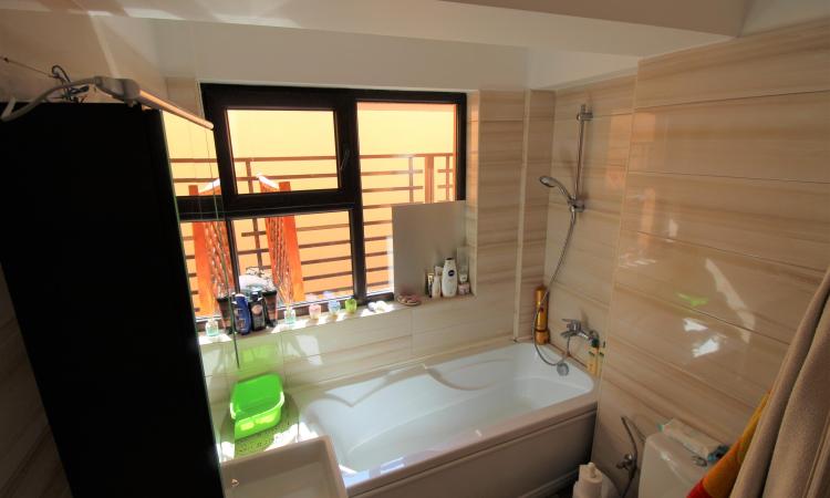 Vanzare Apartament 3 camere - Baneasa, 2 Terase