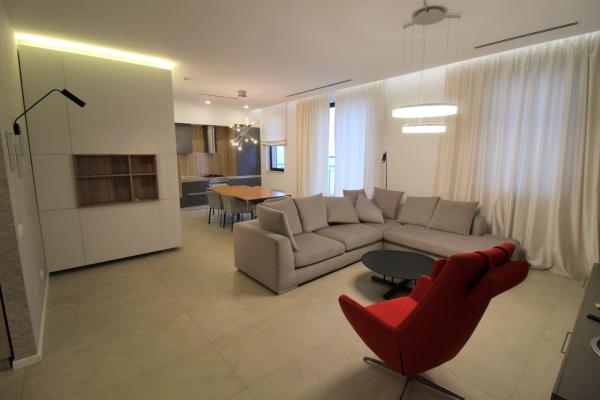 Penthouse Exceptional 4 camere nou - Aviatiei City Point