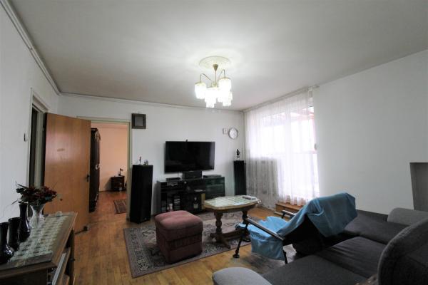 3 camere Mihalache-Kiseleff-Banu Manta cu terasa 25 mp