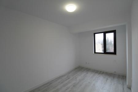 Apartament 3 camere+parcare subterana+boxa incluse