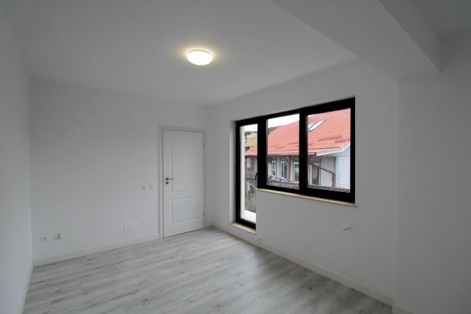 Apartament 3 camere+parcare subterana+boxa incluse