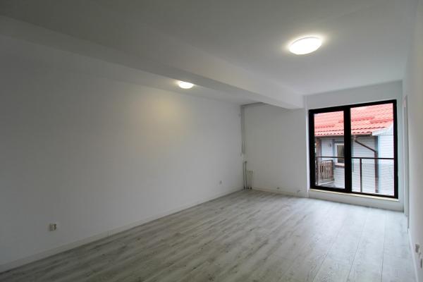 Apartament 3 camere+parcare subterana+boxa incluse