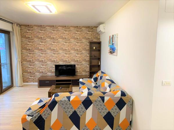 Apartament 3 camere Baneasa - Ficusului