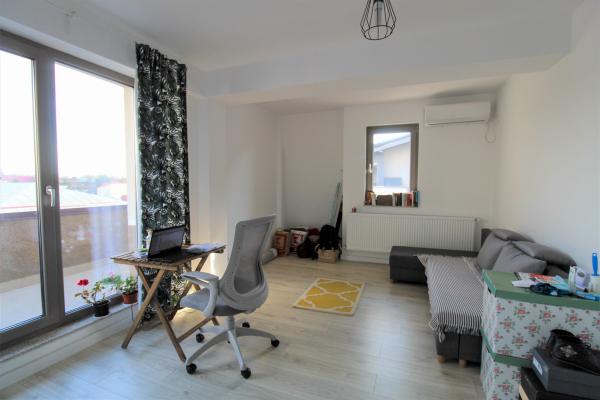 Apartament 2 camere 2018 cu terasa in bloc mic/vila - Domenii