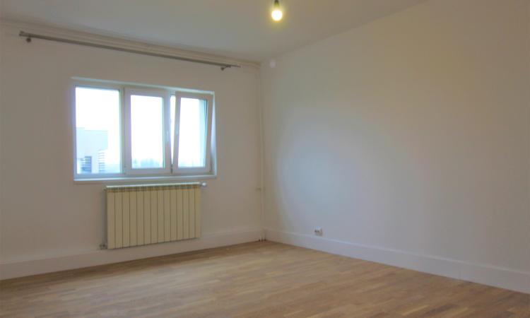 Vanzare Apartament 3 camere - Nemobilat Baneasa - zona Ficusului