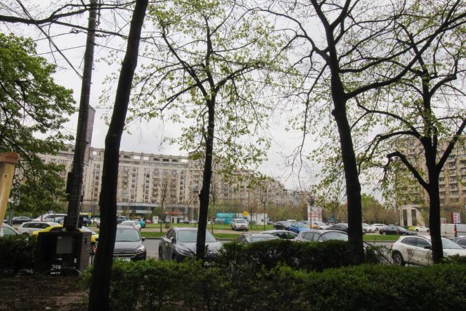 Spatiu comercial 700 mp - Piata Alba Iulia