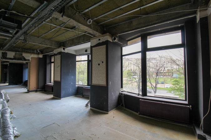 Spatiu comercial 700 mp - Piata Alba Iulia