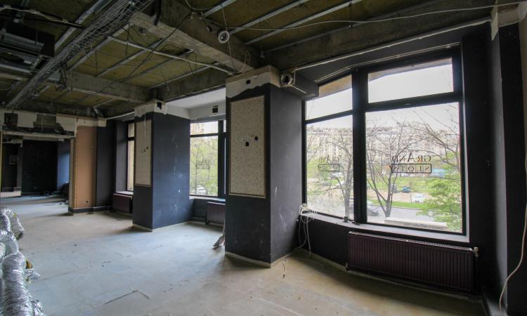 Spatiu comercial 700 mp - Piata Alba Iulia