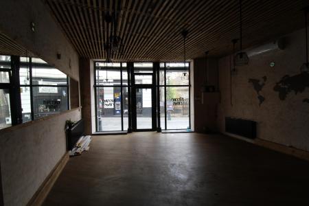 Spatiu Comercial - Centrul vechi - Parter