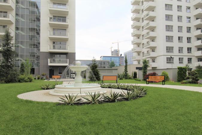 Detached 1 bedroom Apartment +parking for rent Luxuria Residence  - Domenii