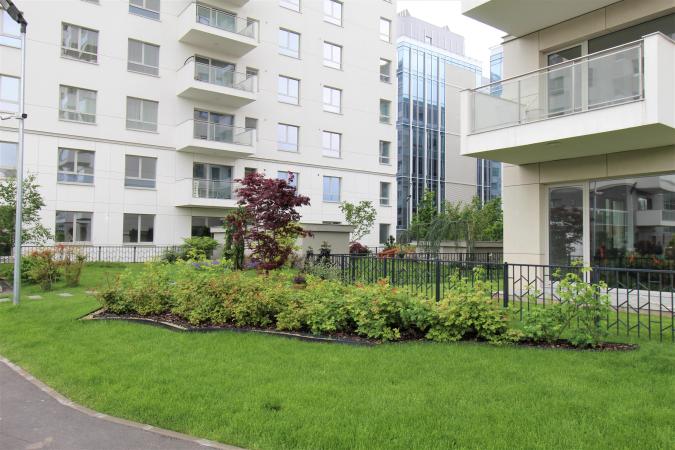 Detached 1 bedroom Apartment +parking for rent Luxuria Residence  - Domenii
