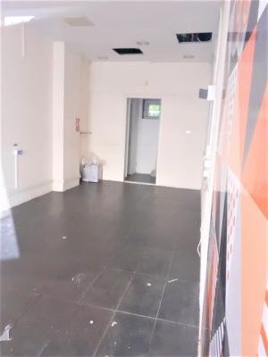 Spatiu comercial Piata Romana