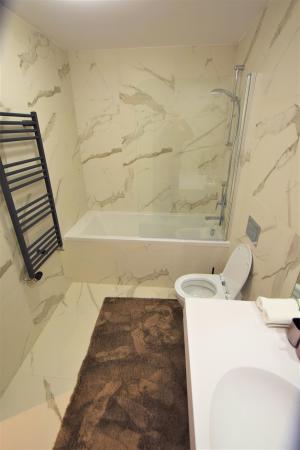 2 Camere cu parcare -One Herastrau Towers- Prima Inchiriere