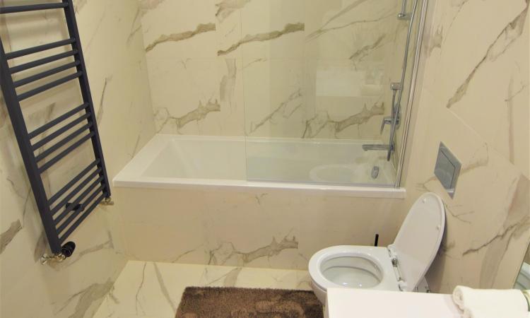 2 Camere cu parcare -One Herastrau Towers- Prima Inchiriere