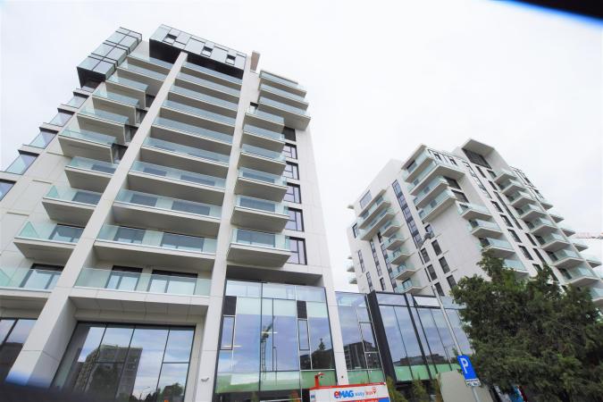 2 Camere cu parcare -One Herastrau Towers- Prima Inchiriere