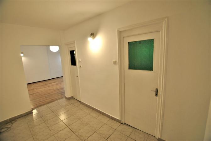 Aviatiei - Garsoniera - Nemobilata - Renovata 2021