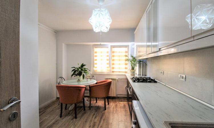 4 Camere Piata Victoriei renovat lux