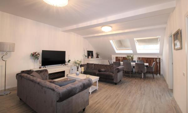 Apartament mobilat lux mansarda 3 camere Victoriei-Banu Manta-Primaria Sector 1