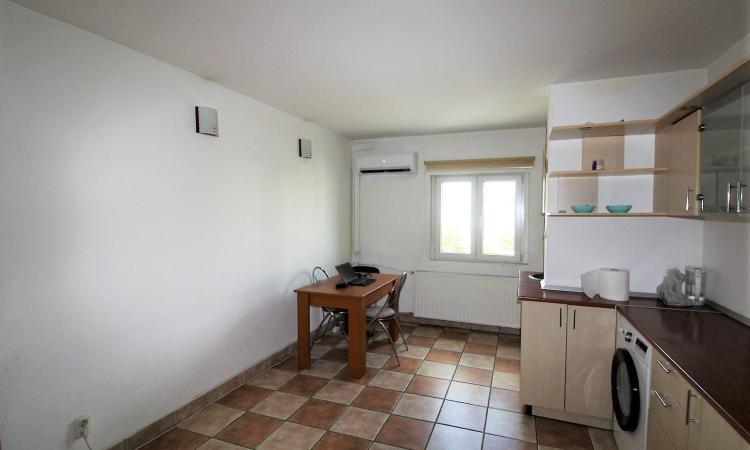 Vanzare Apartament 2 Camere - Aviatiei - Bucatarie Deschisa