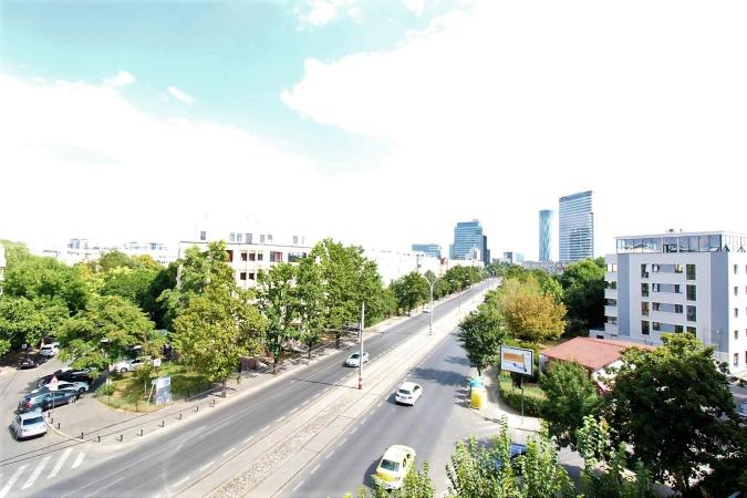 Vanzare Apartament 2 Camere - Aviatiei - Bucatarie Deschisa