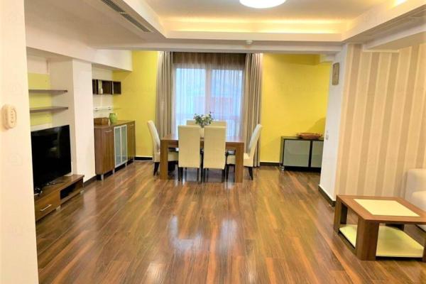 Apartament 3 camere Herastrau