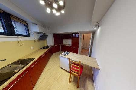 Duplex 5 camere - lux - 150mp - Piata Victoriei