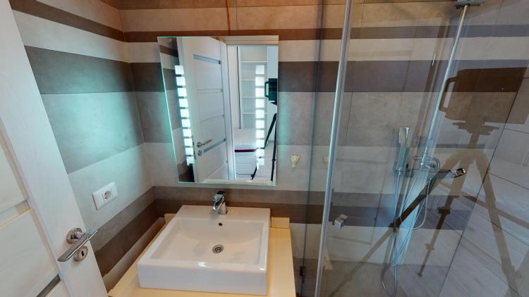 Duplex 5 camere - lux - 150mp - Piata Victoriei