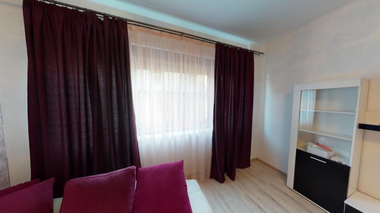 Duplex 5 camere - lux - 150mp - Piata Victoriei