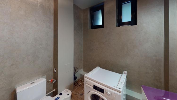 Duplex 5 camere - lux - 150mp - Piata Victoriei