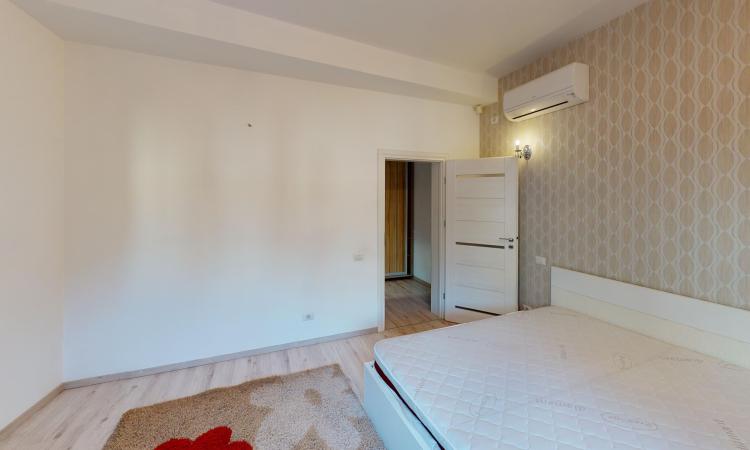 Duplex 5 camere - lux - 150mp - Piata Victoriei