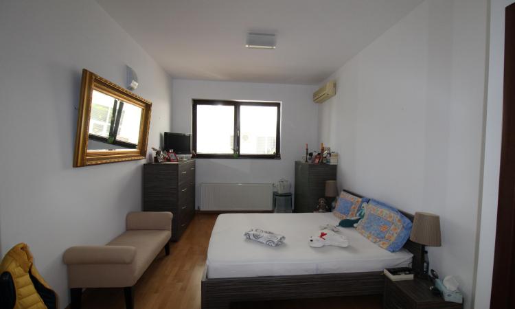 3 camere 125mp + curte proprie 30mp - decomandat - Arcul de Triumf - Clucerului
