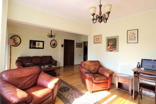 Apartament 3 camere bd. Mihalache - parc Kiseleff