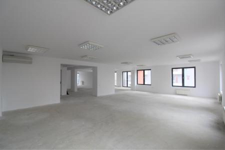 Inchiriere Spatiu Birouri/Comercial - Aviatiei - 240 mp