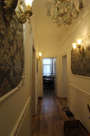 4 camere mobilat LUX- 3 bai - loc de parcare - Calea Victoriei