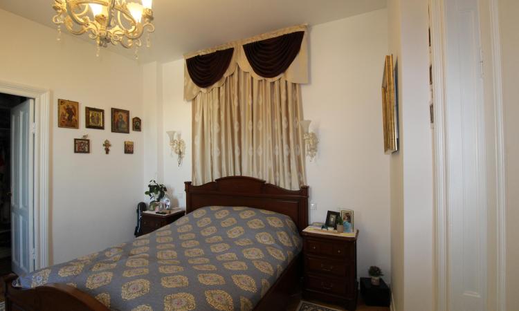 4 camere mobilat LUX- 3 bai - loc de parcare - Calea Victoriei
