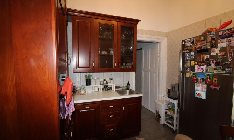 4 camere mobilat LUX- 3 bai - loc de parcare - Calea Victoriei