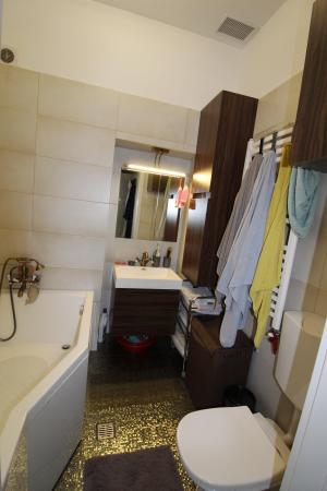 4 camere mobilat LUX- 3 bai - loc de parcare - Calea Victoriei