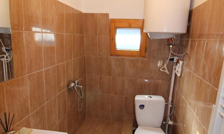 4 camere mobilat LUX- 3 bai - loc de parcare - Calea Victoriei