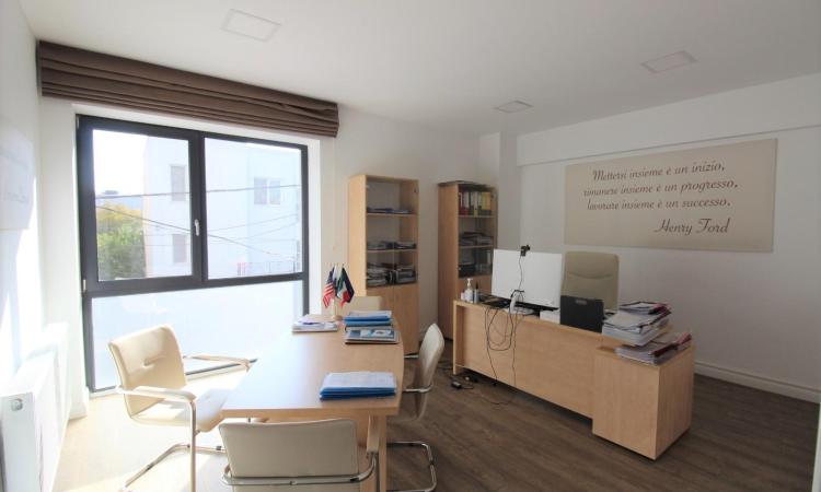 Vanzare/Inchiriere Duplex 5 Camere - Aviatiei - Birouri/Locuibil