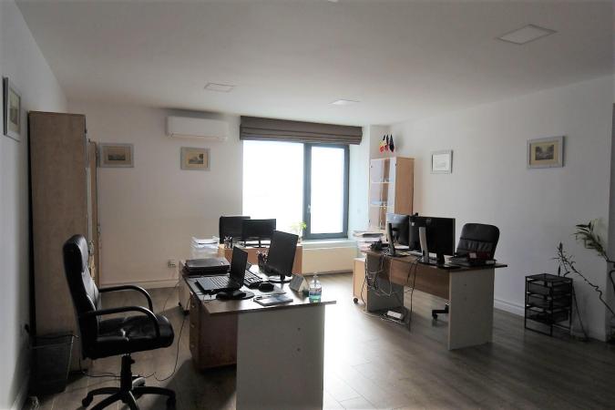 Vanzare/Inchiriere Duplex 5 Camere - Aviatiei - Birouri/Locuibil