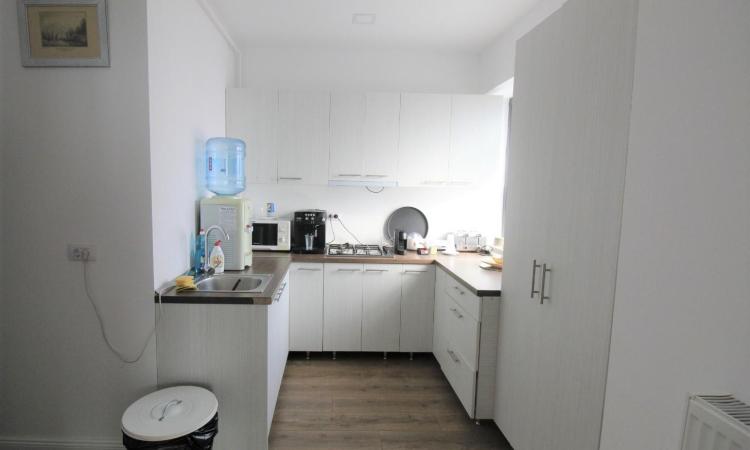 Vanzare/Inchiriere Duplex 5 Camere - Aviatiei - Birouri/Locuibil
