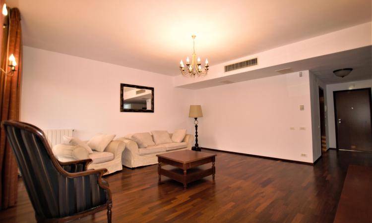 Apartament 3 camere, 3 bai, Baneasa, lux, spatios, renovat, terasa generoasa
