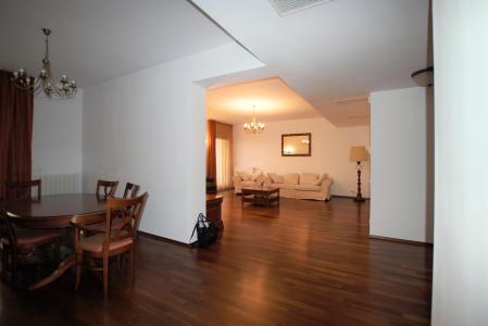 Apartament 3 camere, 3 bai, Baneasa, lux, spatios, renovat, terasa generoasa