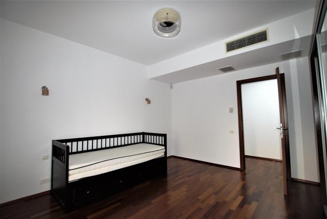 Apartament 3 camere, 3 bai, Baneasa, lux, spatios, renovat, terasa generoasa