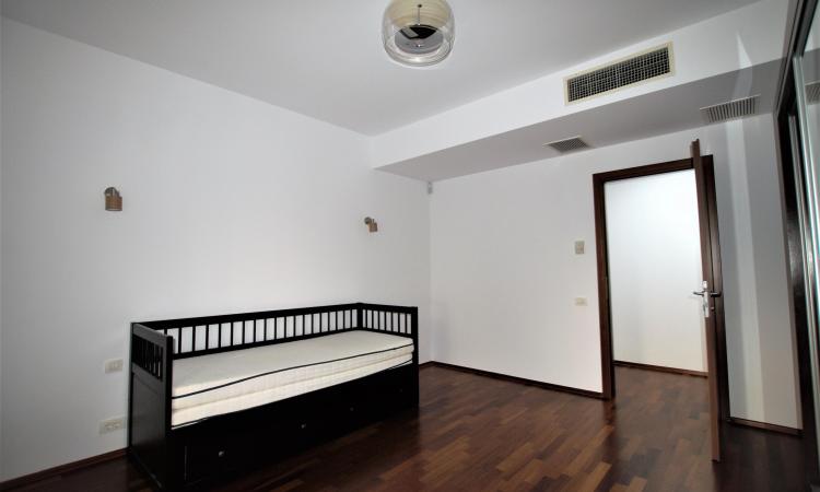 Apartament 3 camere, 3 bai, Baneasa, lux, spatios, renovat, terasa generoasa