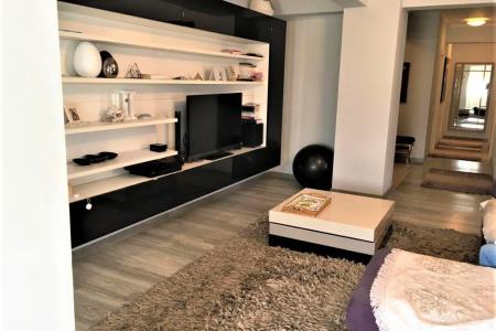 Apartament 3 camere, decomandat,110 mp, zona Herastrau