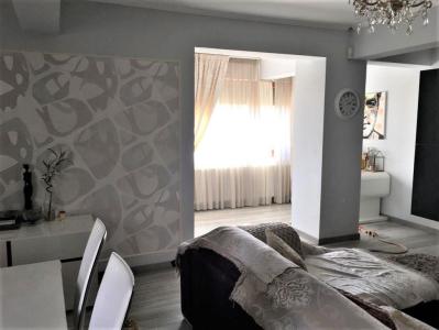 Apartament 3 camere, decomandat,110 mp, zona Herastrau