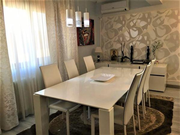 Apartament 3 camere, decomandat,110 mp, zona Herastrau