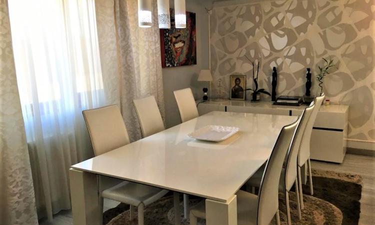 Apartament 3 camere, decomandat,110 mp, zona Herastrau