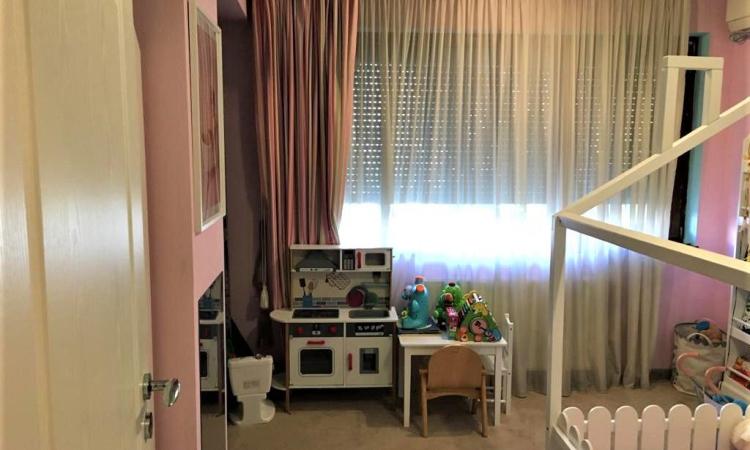 Apartament 3 camere, decomandat,110 mp, zona Herastrau